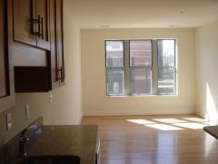 Living room from Kitchen (1498K)